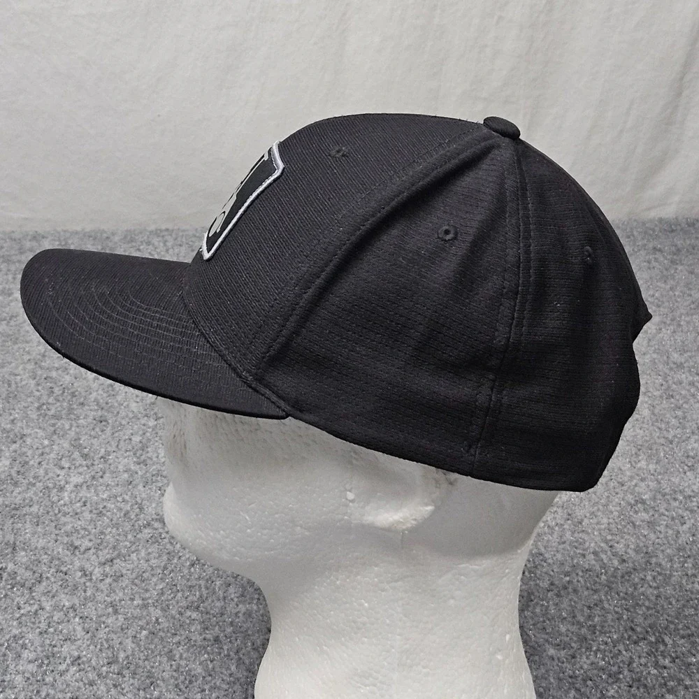 Travis Mathew Snapback Hat Black Golf Cart Patch Cap Sporty Flexfit Activewear